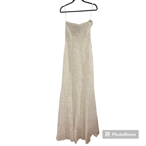Rococo Sand | X Revolve Paris Lace Gown In White Strapless Size Small NEW - Picture 9 of 11
